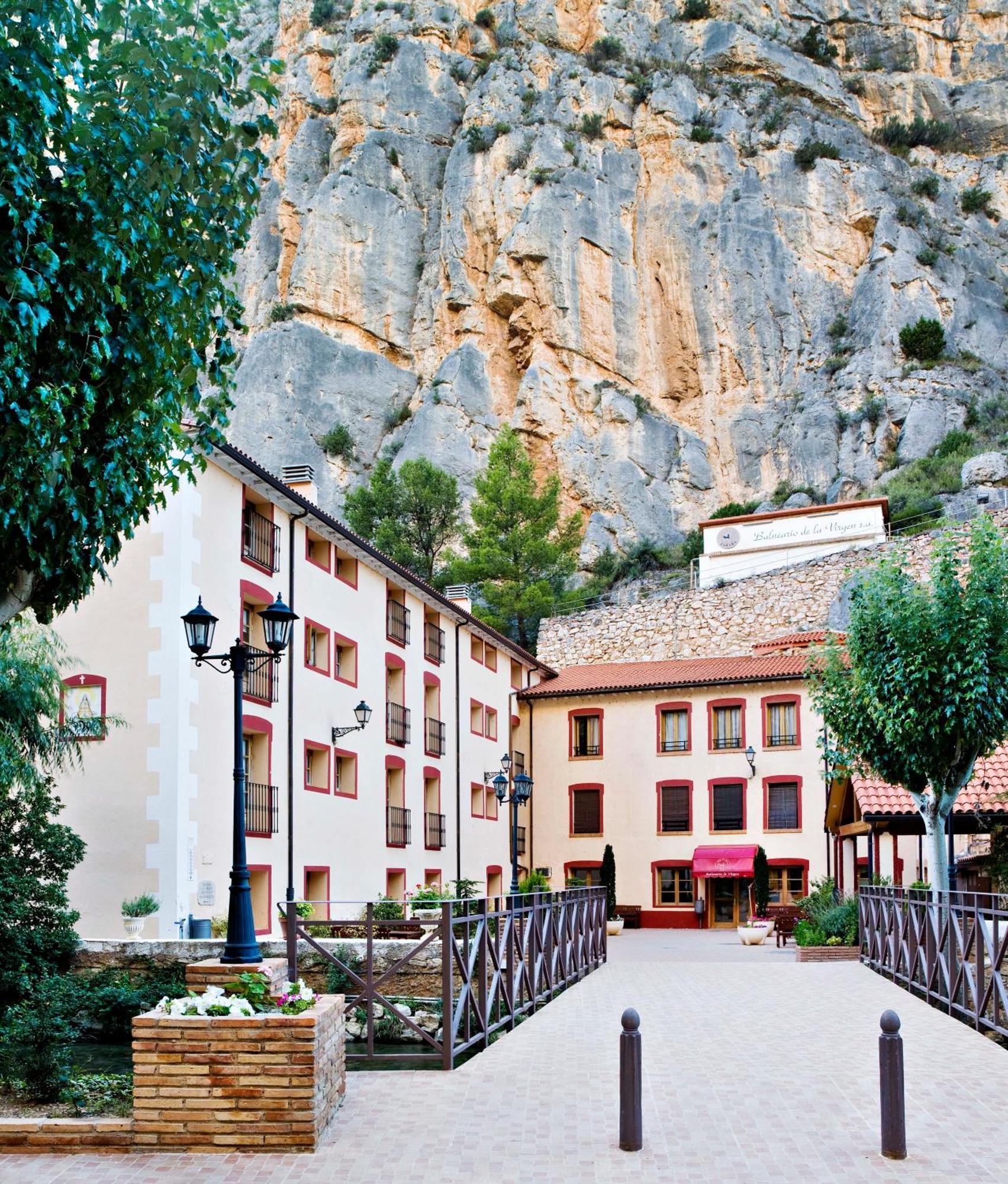 Hotel Balneario De La Virgen Хараба Екстер'єр фото